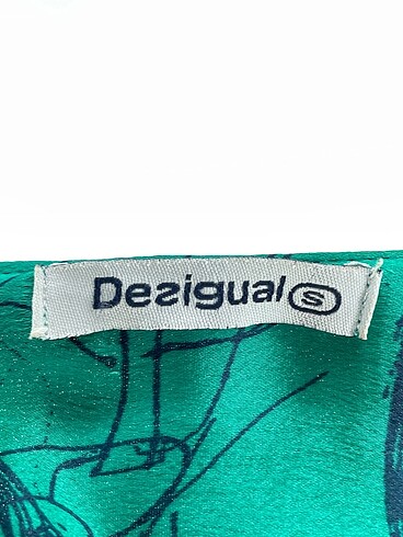 s Beden yeşil Renk Desigual Kısa Elbise %70 İndirimli.