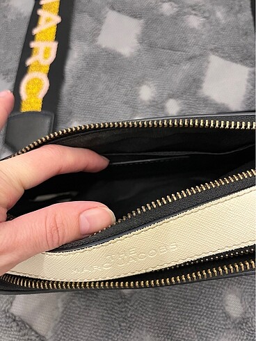 Beden siyah Renk Marc jacobs temiz kullanıldı