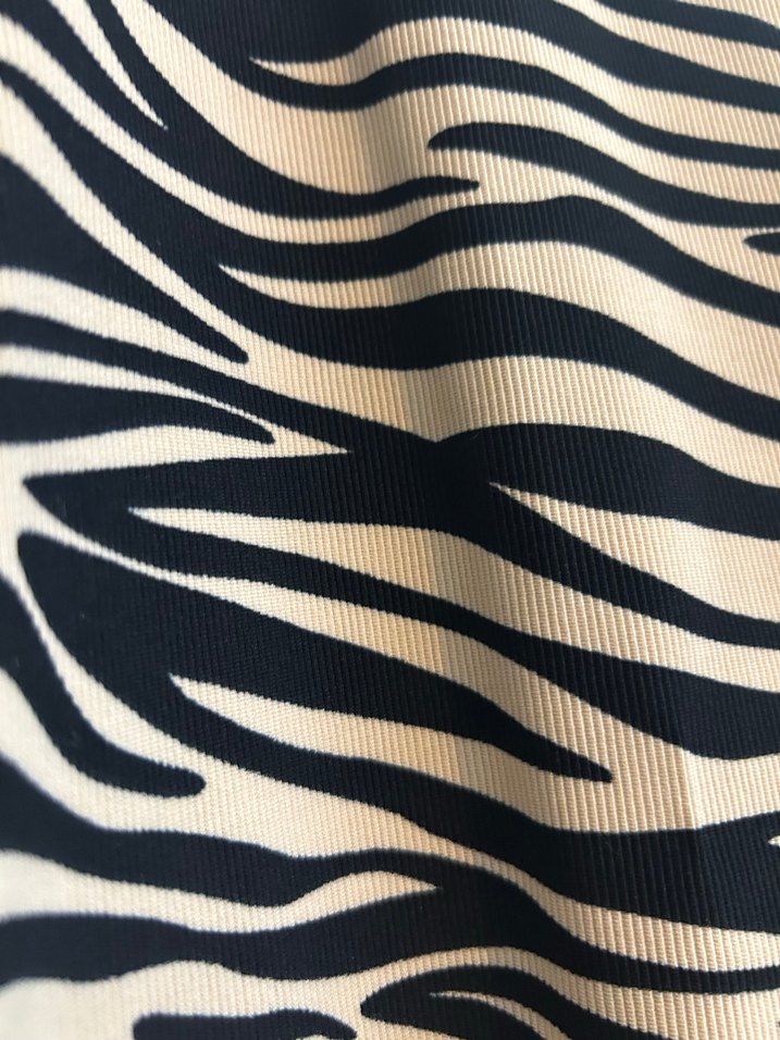 Kahverengi Zebra Desenli Uzun Kollu Triko Elbise - Görsel 2