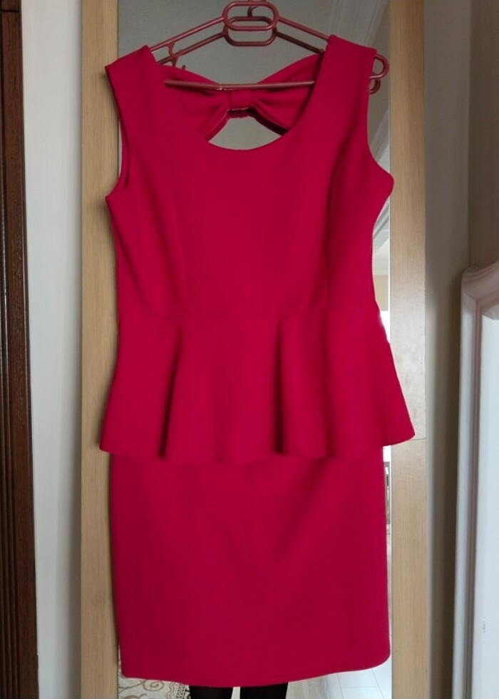 Kırmızı mini elbise abiye - Görsel 2