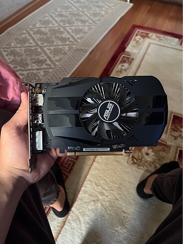 Rx 550 Ekran Kartı