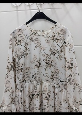 çiçekli elbise - Görsel 3