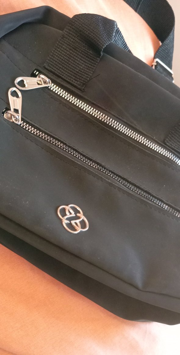 Kadın Siyah Fermuarlı Spor Çapraz Çanta - Görsel 2