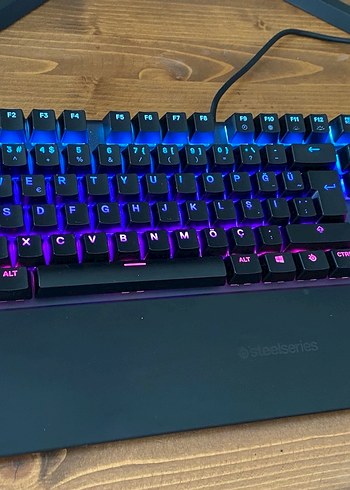 Monitör -Klavye-mouse-kasa-adaptör-kulaklık - Görsel 7