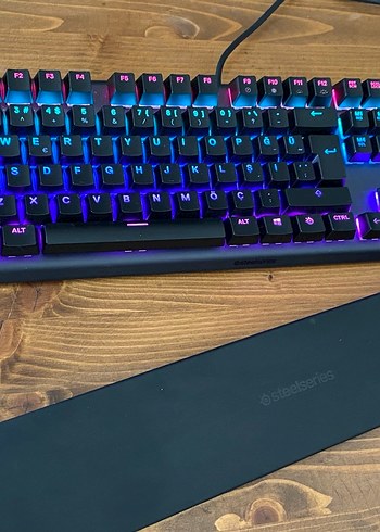 Monitör -Klavye-mouse-kasa-adaptör-kulaklık - Görsel 8