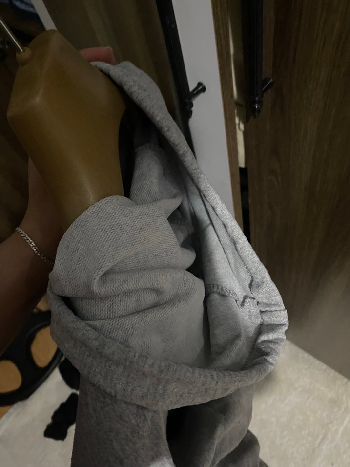 Gri Kapüşonlu Salaş Sweatshirt - Görsel 4