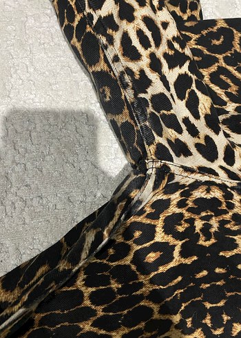 Kızlar için Leopar Desenli Bol Kesim kargo Pantolon - Görsel 2