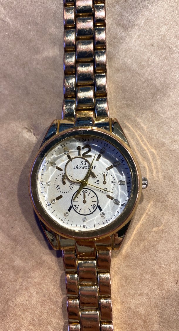 Altın Renkli Kadın Kol Saati - Görsel 2