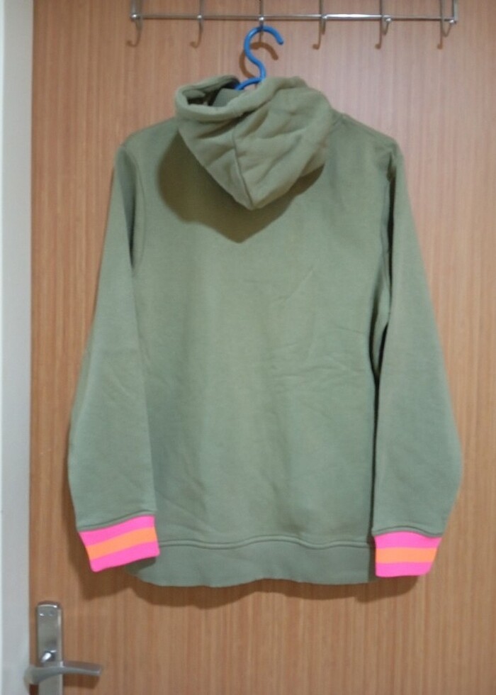 S/M beden kapşonlu sweatshirt - Görsel 2