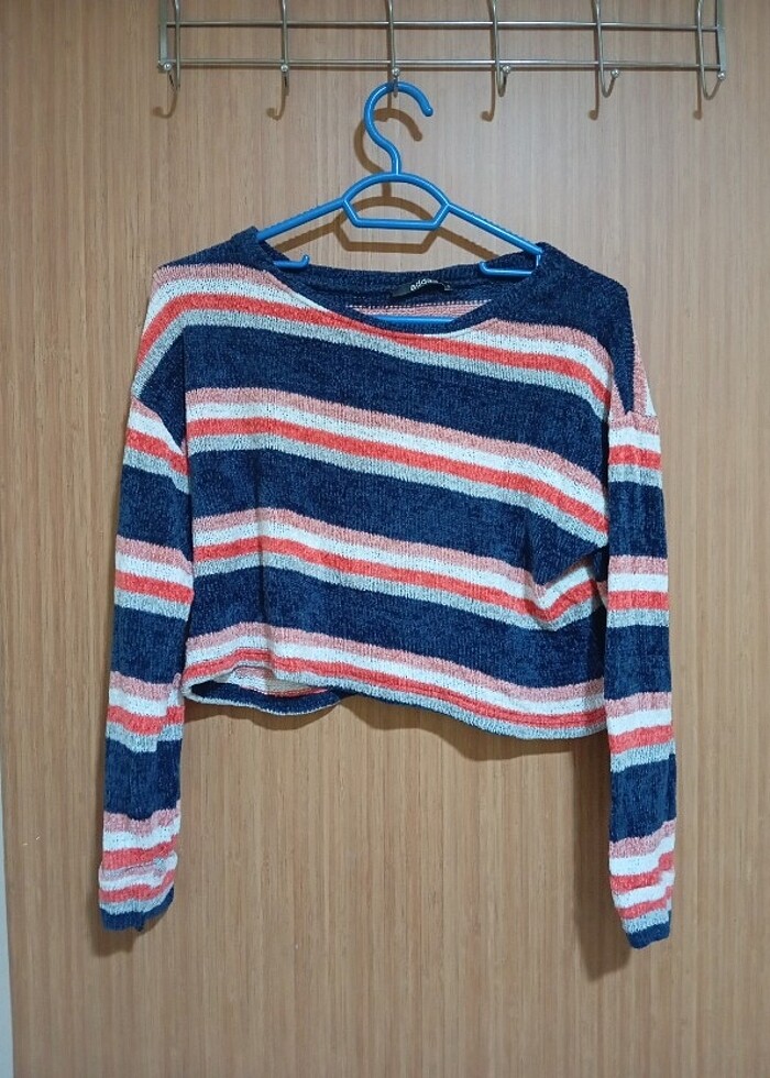 Uzun kollu crop - Görsel 3