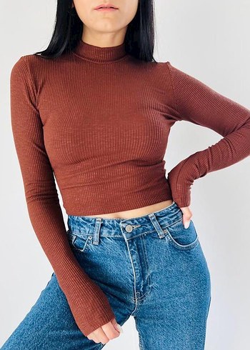 l Beden Siyah Yüksek Yaka Crop Top