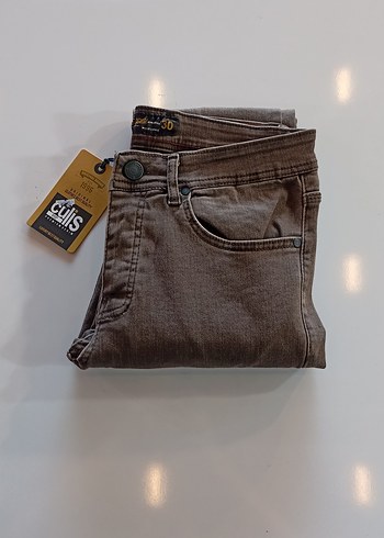 Kemerli Gri Erkek Denim Pantolon