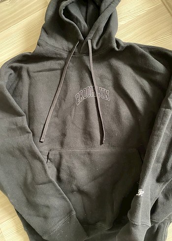 Siyah Kapüşonlu Kadın Sweatshirt