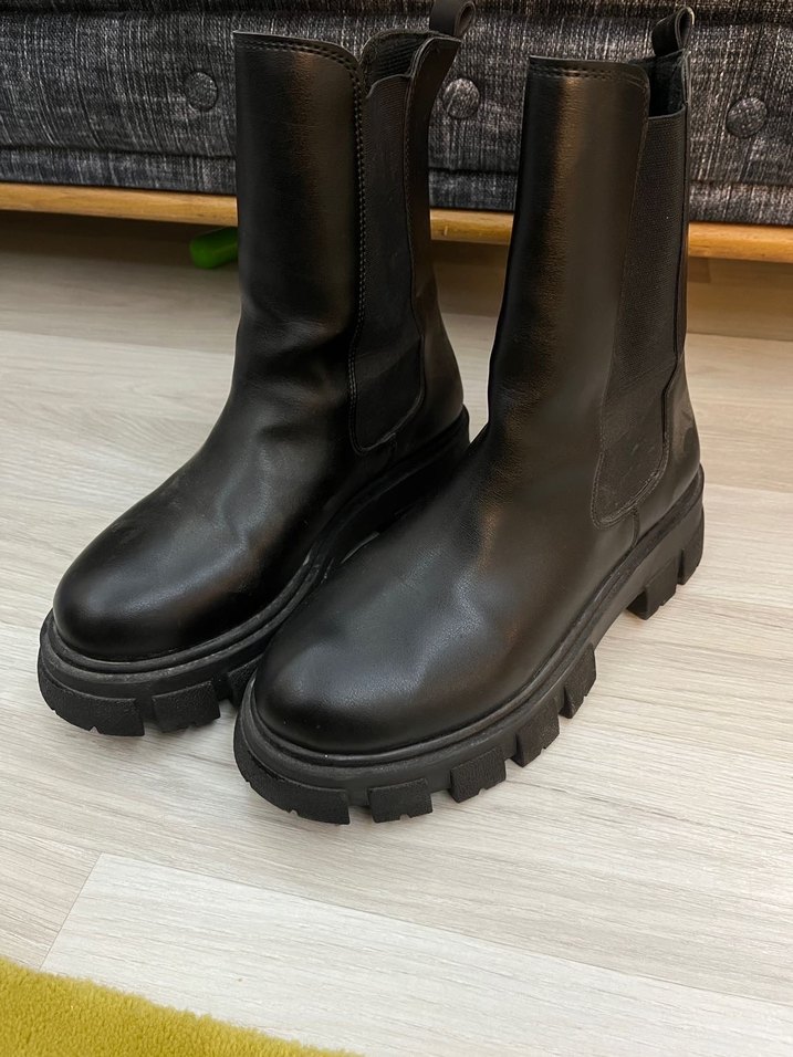 Kadın Siyah Deri Platform Topuklu Bot - Görsel 2