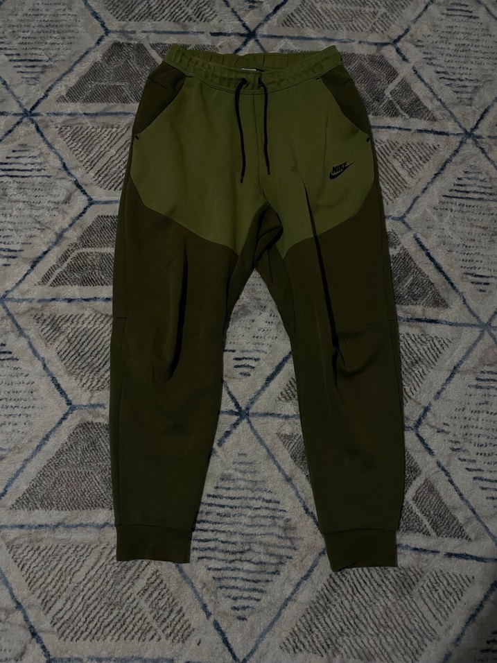 Nike Haki Renk Bloklu Erkek Eşofman Altı - Görsel 2