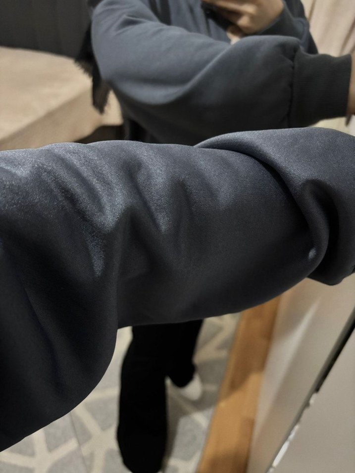 Gri Kapüşonlu Oversize Sweatshirt - Görsel 2