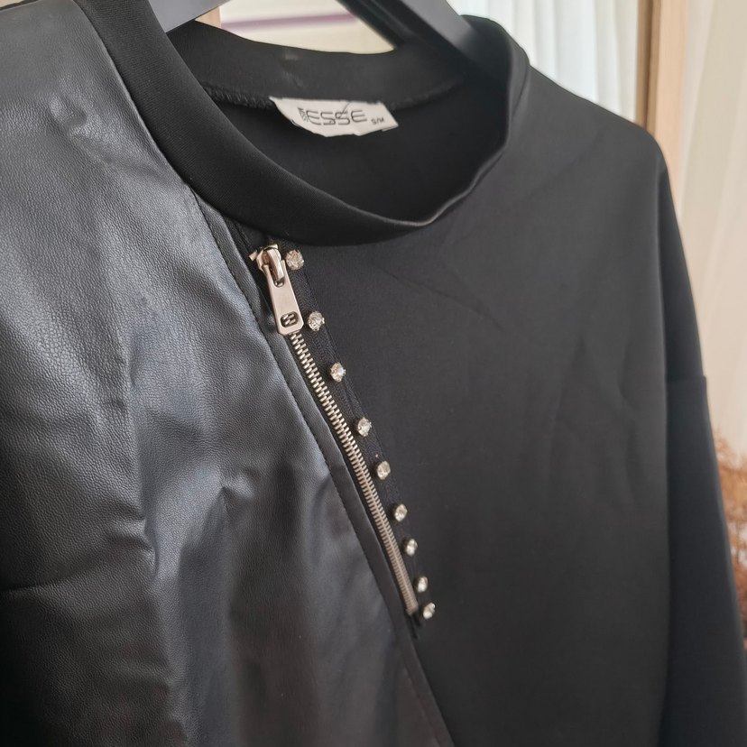 Fermuarlı Uzun Kollu Siyah Deri Tunik - Görsel 3