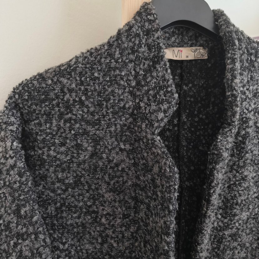 Gri Kadın Örgü Yün Hırka - Görsel 2