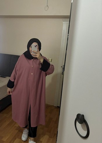Düğmeli Uzun Pembe Kadın Kaban - Görsel 3