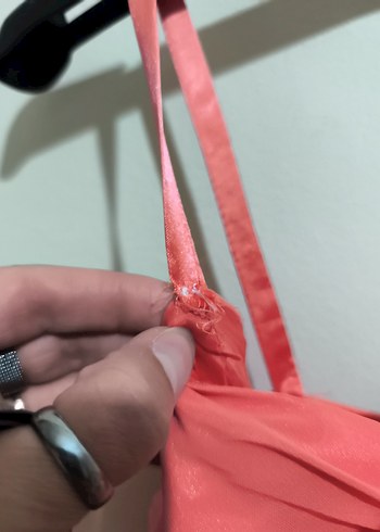 11-12 Yaş Beden pembe Renk Pembe Drapeli Askılı 12 yaş abiye