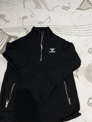 hummel sweat