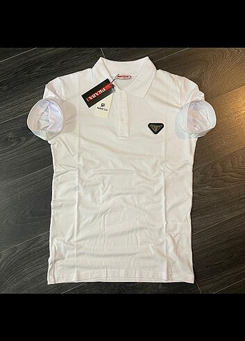 Prada polo yaka