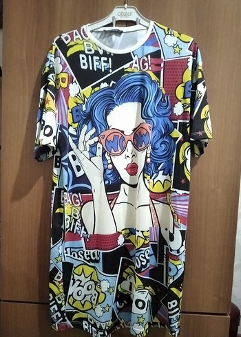 Renkli Baskılı Pop Art Kadın Tişört