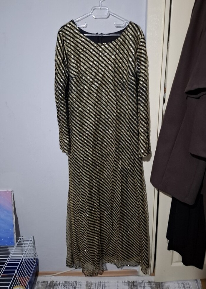 Pullu tesettür abiye - Görsel 3