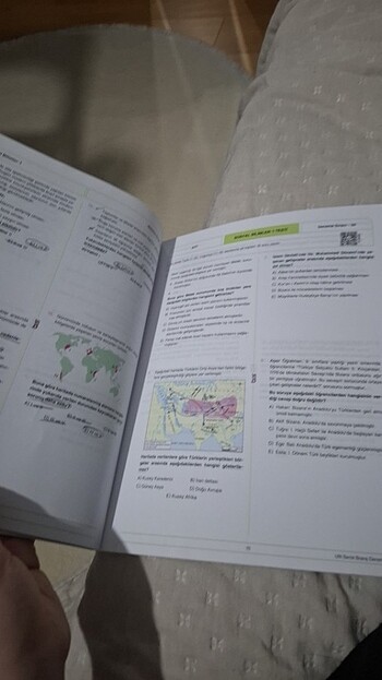 Bes yayınları ayt sosyal branş denemesi  - Görsel 2