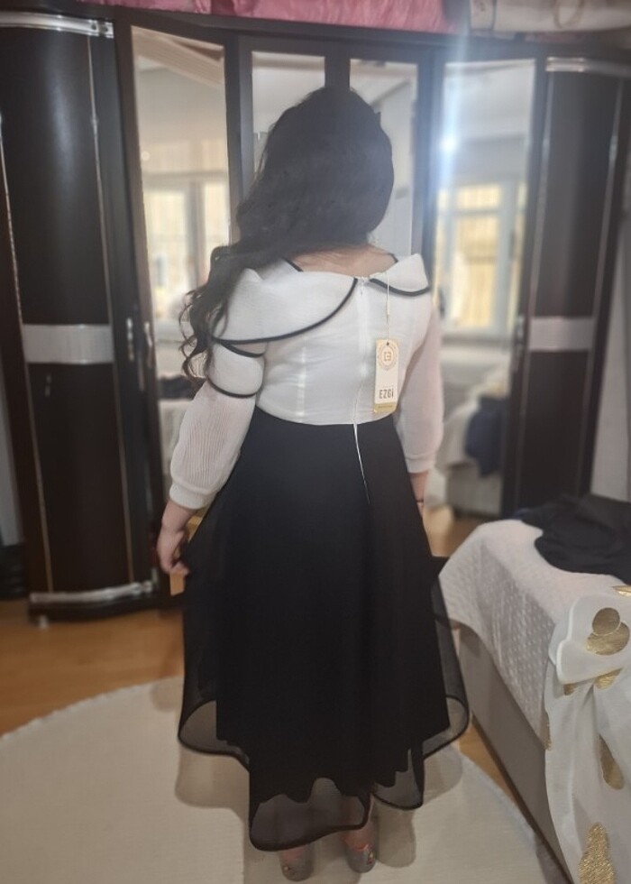 Siyah diz üstü elbise - Görsel 4