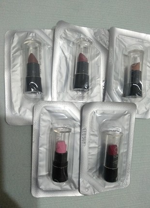 Avon ruj tester