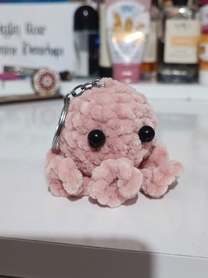 Pofuduk Örgü Pembe Ahtapot Anahtarlık - Görsel 2