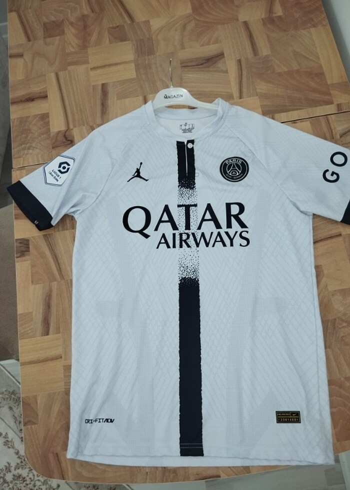 PSG 22-23 deplasman gri forma - Görsel 4