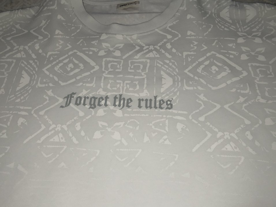 Beyaz erkek baskılı tişört - Görsel 2