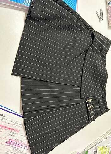 Bershka kısa etek ,XS