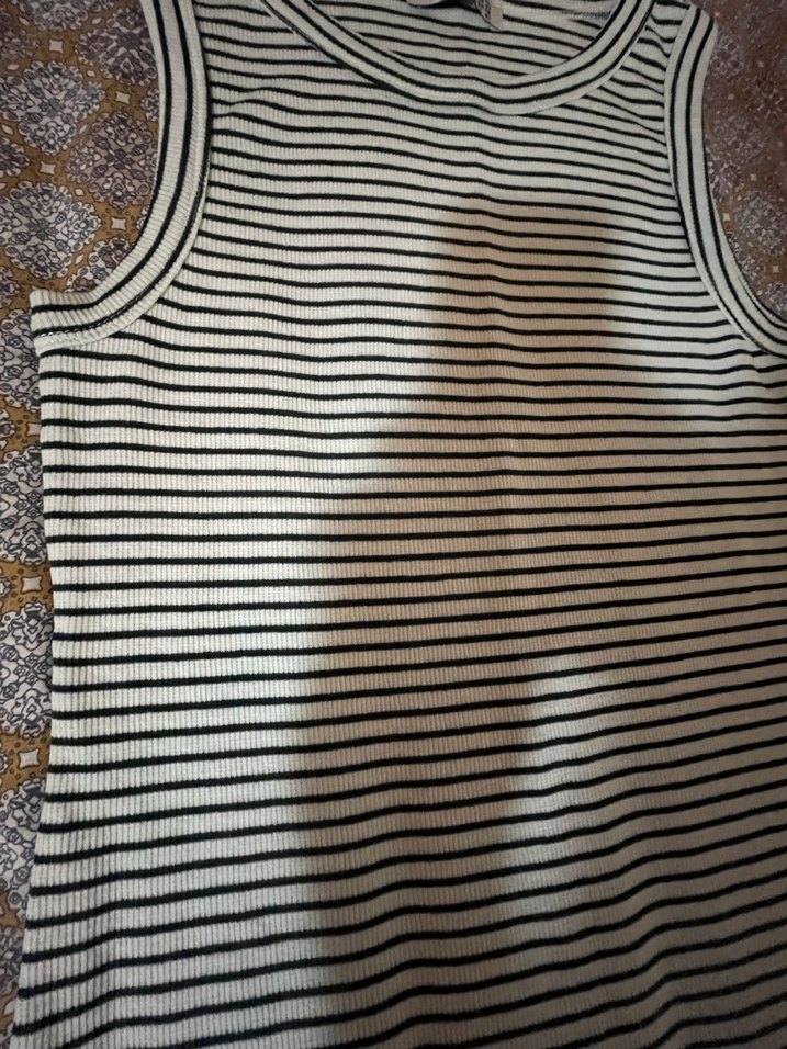 Kolsuz Zebra Desenli Triko Midi Elbise - Görsel 2