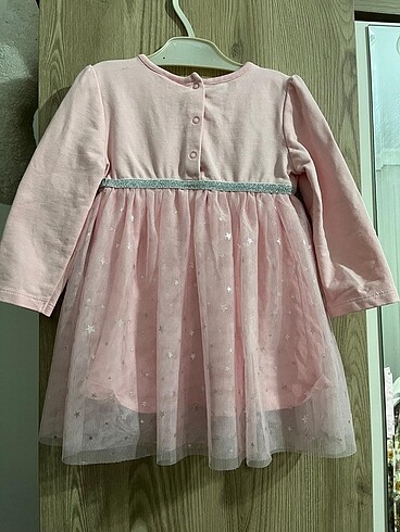 Pembe elbise