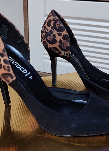 H&M Leopar detaylı süet stiletto