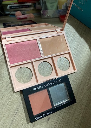 dora joy pastel allik paletleri