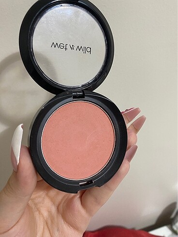 wet n wild allik