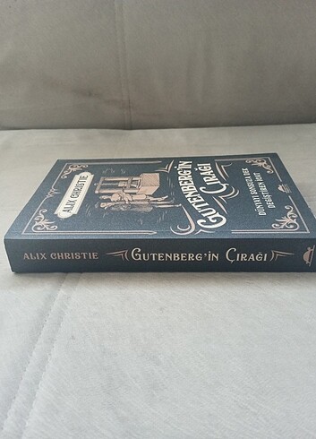  Beden Gutenberg'in Çırağı - Alix Christie