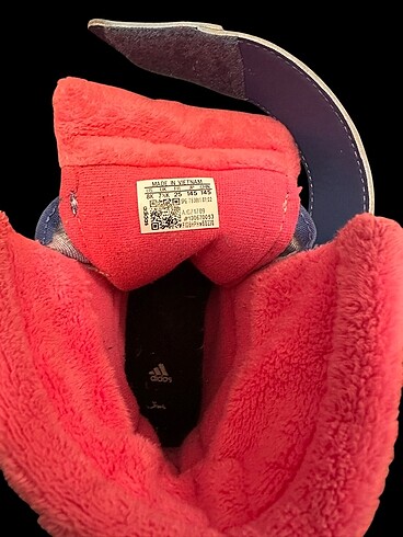 25 Beden mavi Renk Adidas çocuk bot
