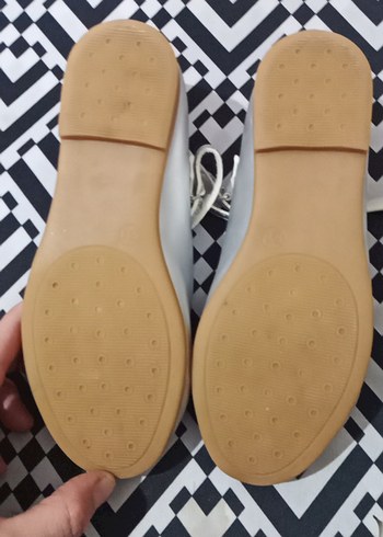 Kız Çocuk Beyaz Tokalı Babet Ayakkabı - Görsel 4