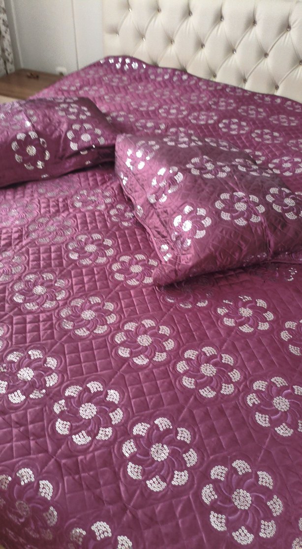 Bordo Parlak Nakışlı Yatak Örtüsü - Görsel 5