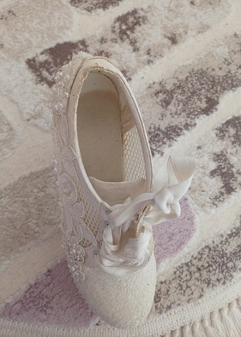 Nakışlı Beyaz Dantel Detaylı Kız Özel Ayakkabı - Görsel 3