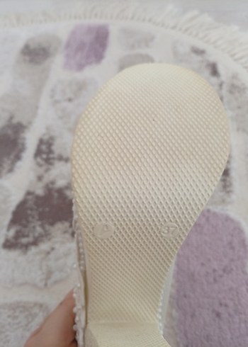 Nakışlı Beyaz Dantel Detaylı Kız Özel Ayakkabı - Görsel 2