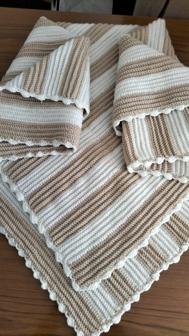 Bej Gri Örgü Çocuk Battaniyesi - Görsel 3