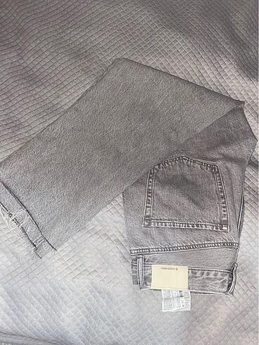 40 Beden Stradivarius D96 jean