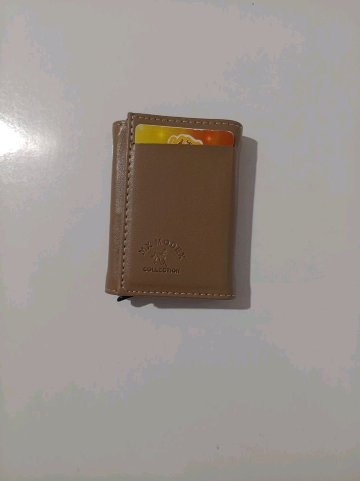 4 Adet Mekanizmalı Minimalist Erkek Cüzdanı - Görsel 2