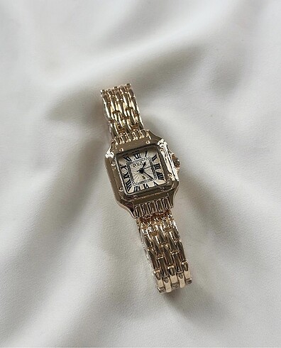 Gold Vintage Saat